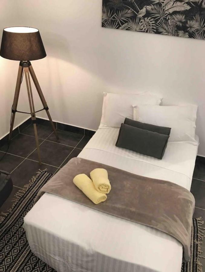 Appartement Spacieux Au Village Du Flamboyant Baie Nettle Bagian luar foto